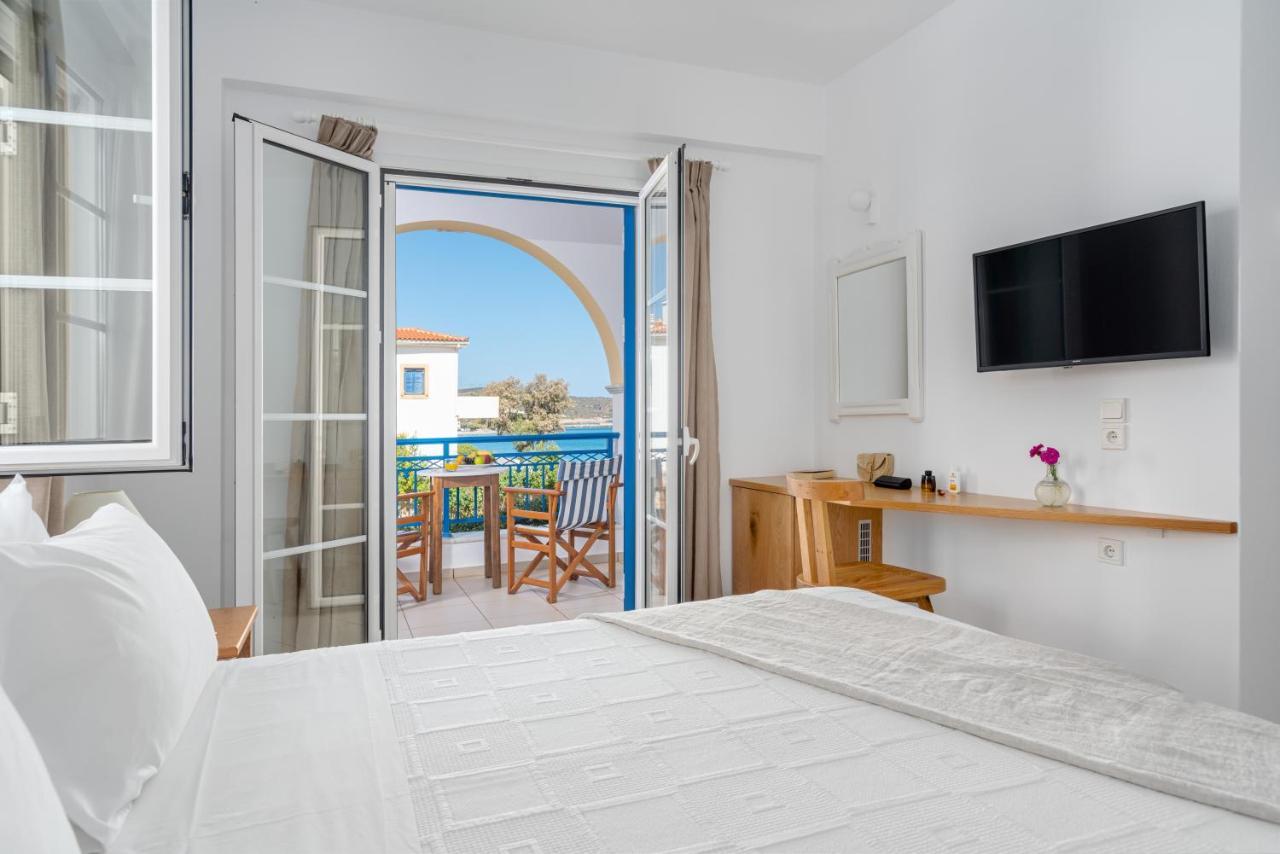 Pelagia Aphrodite Hotel Agia Pelagia  外观 照片